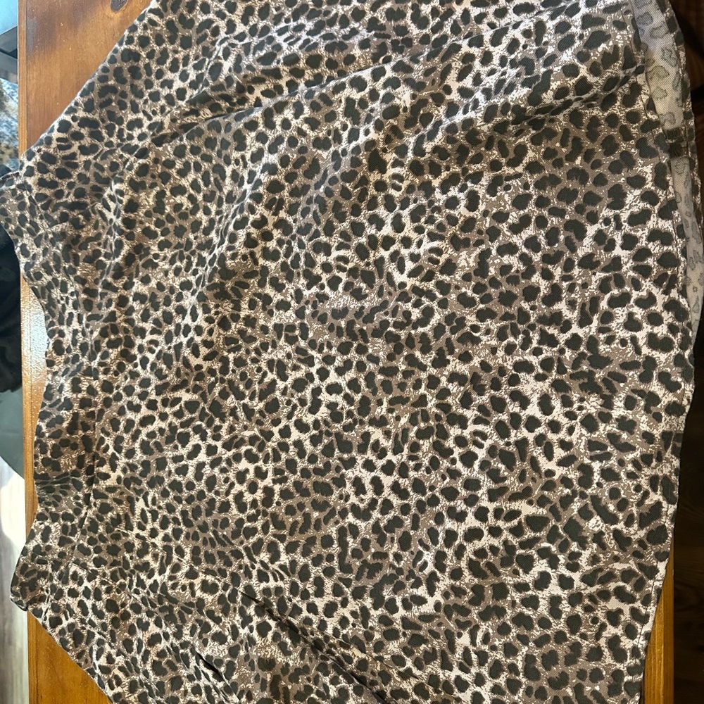 Torrid Animal Print Skirt Size 1